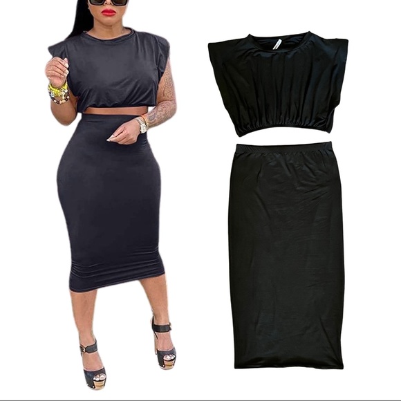 Dresses & Skirts - Plus Size 2 Piece Skirt Set